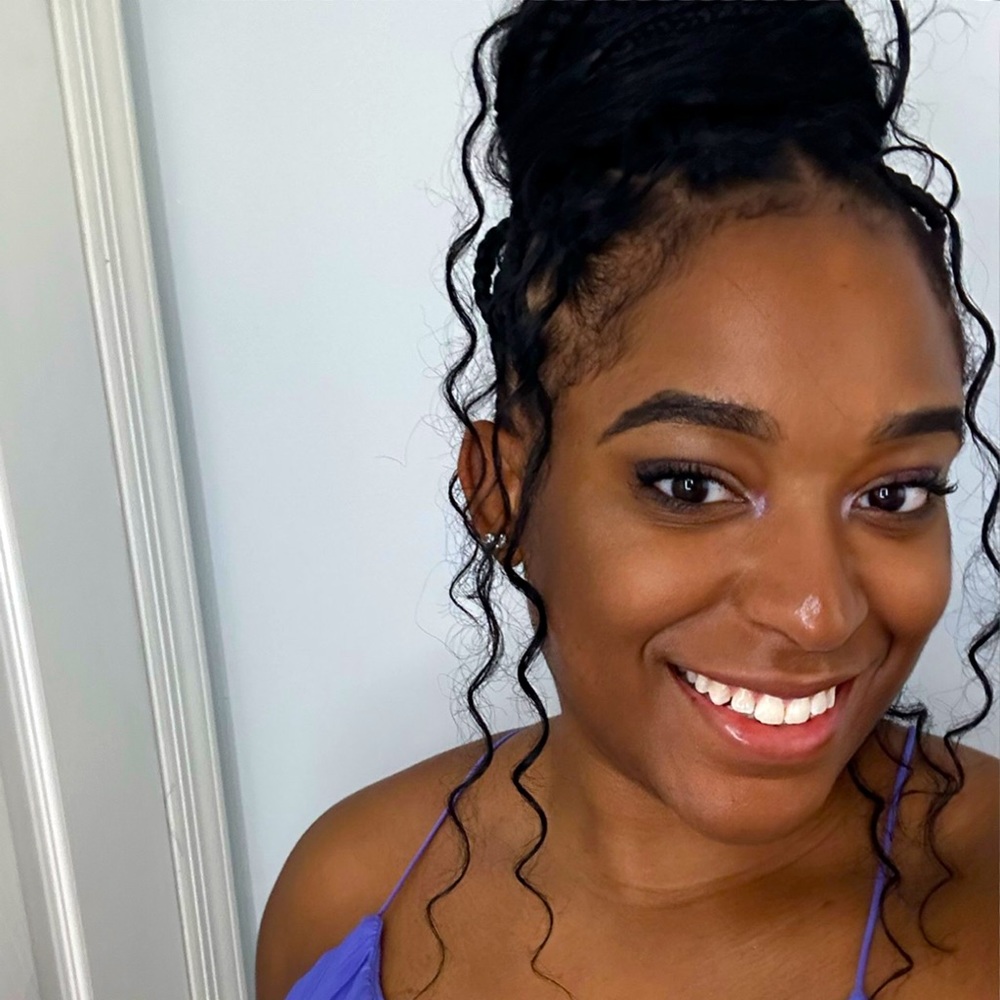 Meet your Posher, Kelsey